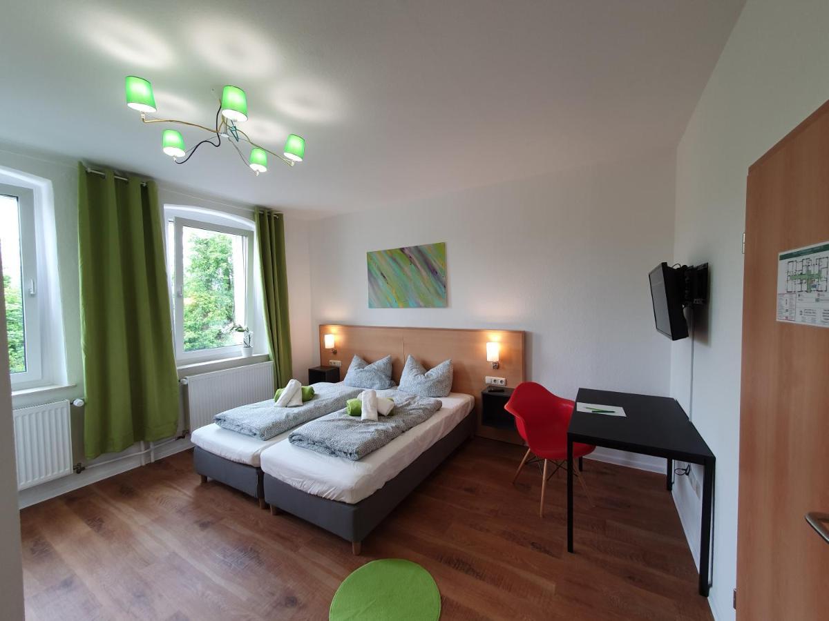 Garni Hotel Biebertal Am Milseburgradweg Hofbieber エクステリア 写真