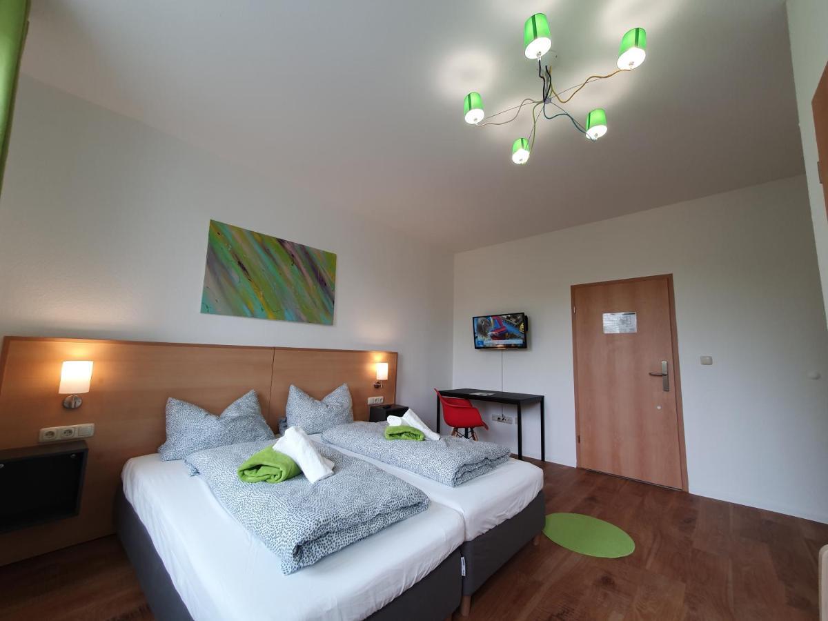 Garni Hotel Biebertal Am Milseburgradweg Hofbieber エクステリア 写真
